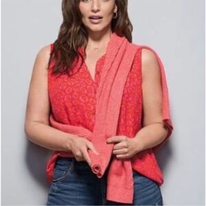 Cabi Red Kiss Top Blouse. Size Small.  NWOT.